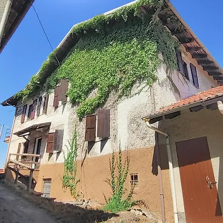 Borgo Francia Lägenhet